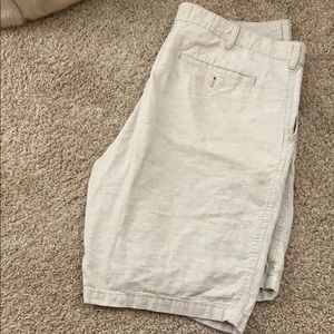 Khaki Express shorts.